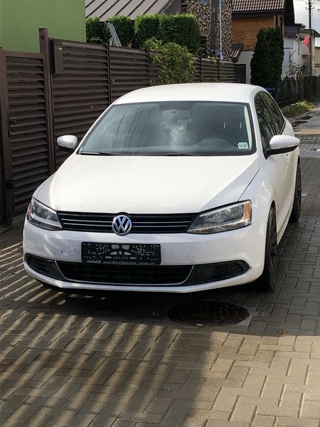 Volkswagen Jetta • 2011 • 215,000 km 7