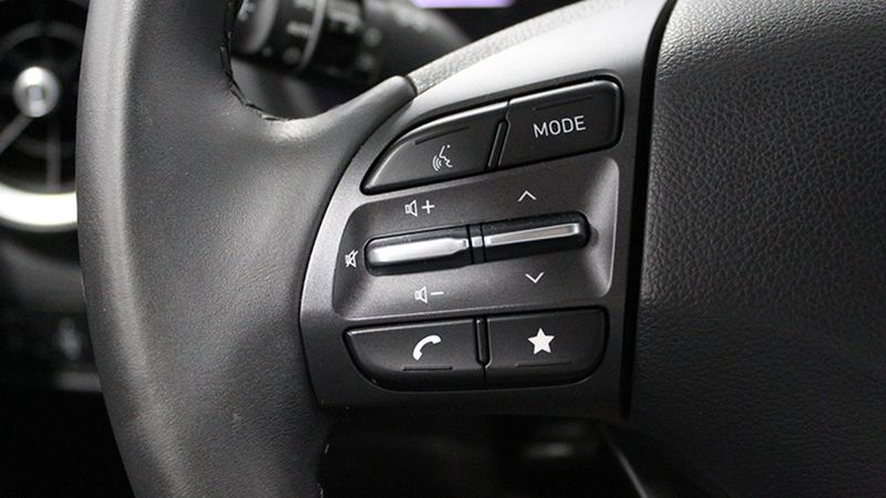 Hyundai Kona • 2023 • 12,000 km 15