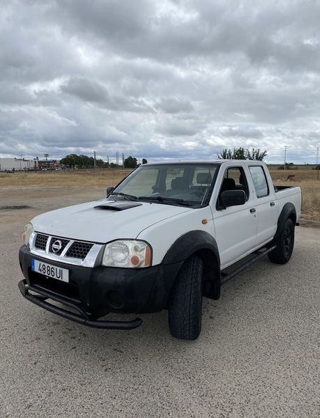 Nissan 300c • 2002 • 205,000 km 1