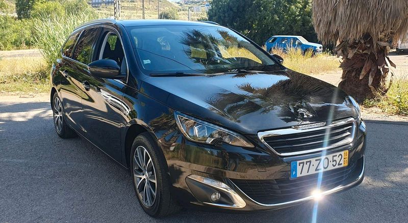 Peugeot 308 • 2016 • 250,000 km 1
