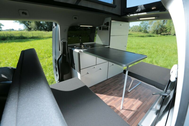 Volkswagen Caddy • 2017 • 86,600 km 8