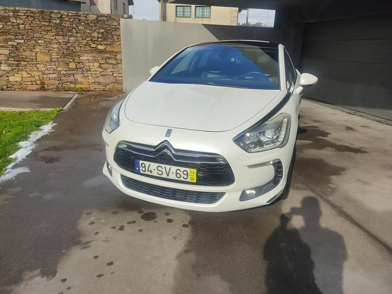 Citroën DS5 • 2013 • 213,000 km 1