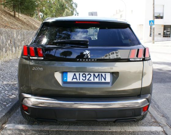 Peugeot 3008 • 2017 • 213,584 km 2