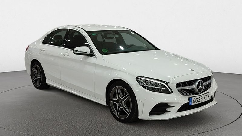Mercedes-Benz C-Class • 2019 • 84,323 km 2