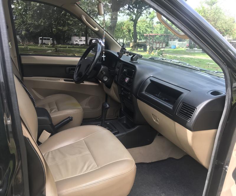 Isuzu D-MAX • 2014 • 14,000 km 9