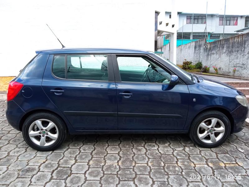 Škoda Fabia • 2011 • 159,000 km 4