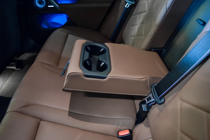 BMW M6 • 2024 • 5,000 km 6