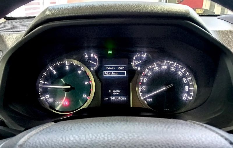 Toyota Land Cruiser • 2019 • 140,545 km 7