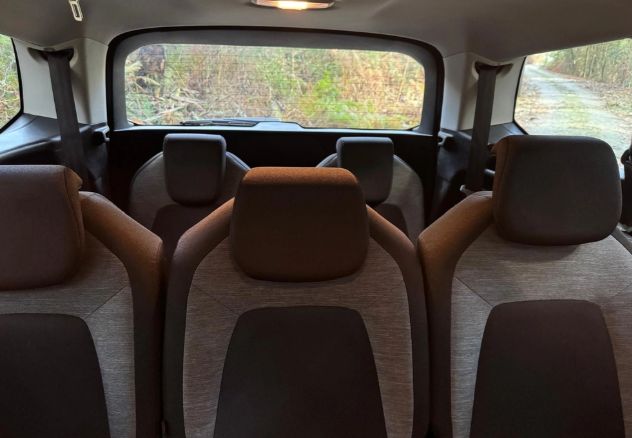 Citroën C4 • 2018 • 150,000 km 5