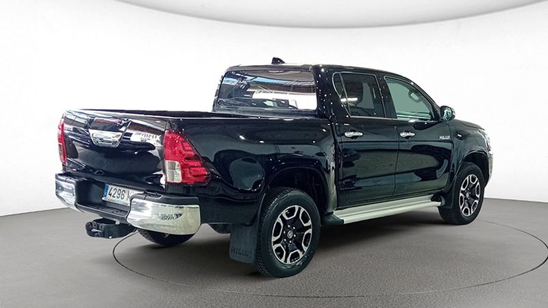 Toyota Hilux • 2023 • 12,960 km 5
