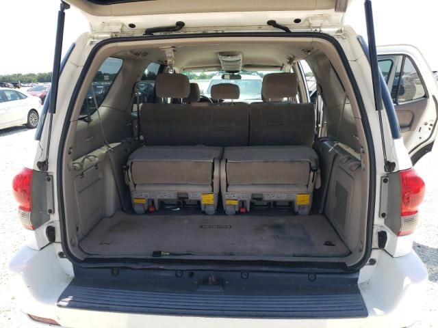 Toyota Sequoia • 2005 • 0 km 7