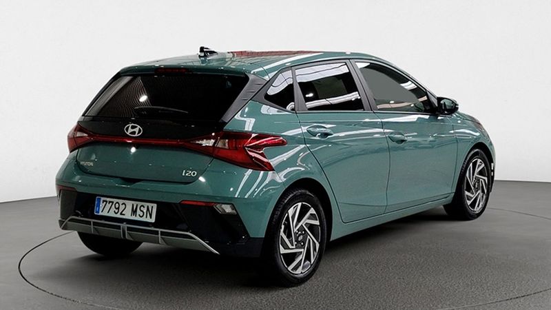 Hyundai i20 • 2024 • 12,925 km 4