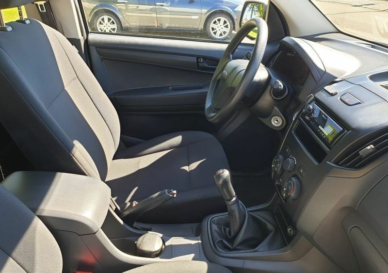 Isuzu D-MAX • 2017 • 68,022 km 2