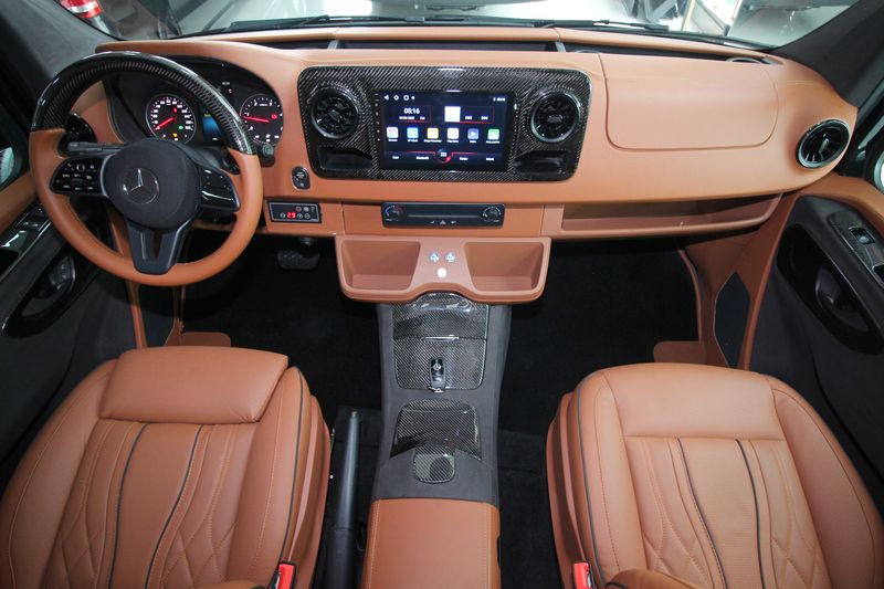 Mercedes-Benz Sprinter • 2023 • 0 km 14