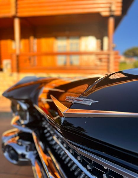 Cadillac DeVille • 1959 • 60,000 km 6