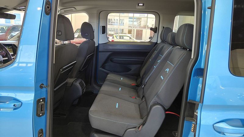 Ford Tourneo Connect • 2022 • 45,035 km 6