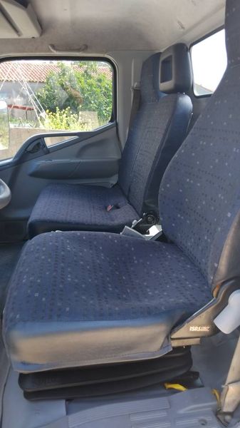 Mitsubishi Fuso canter • 2014 • 155,000 km 4