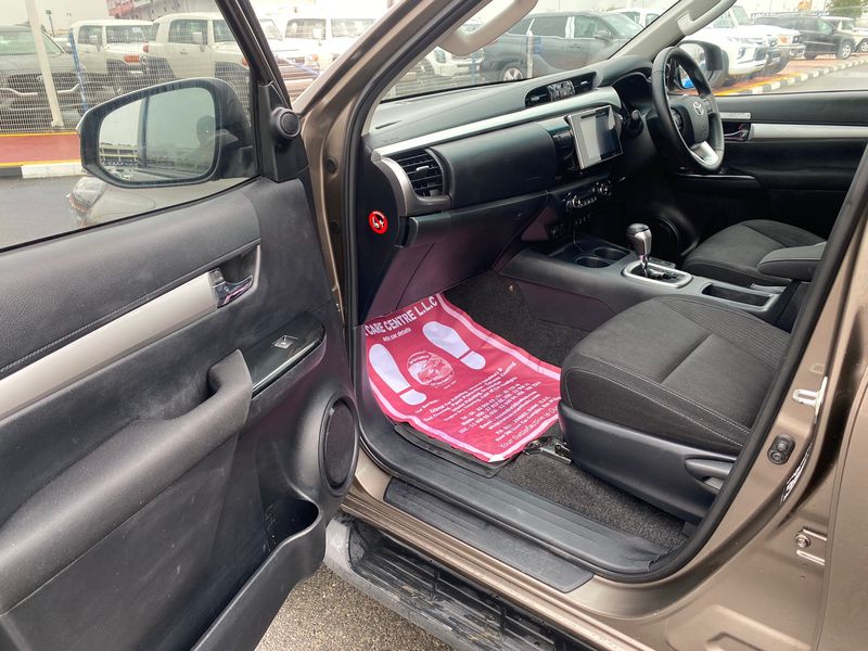 Toyota Hilux • 2016 • 85,855 km 6