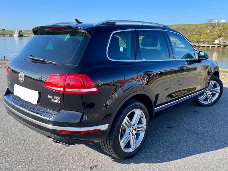 Volkswagen Touareg • 2014 • 135,000 km 4