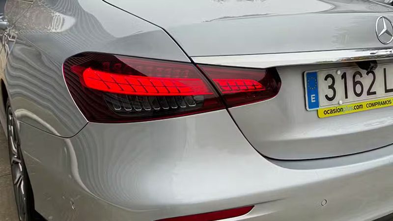 Mercedes-Benz E • 2020 • 115,784 km 24