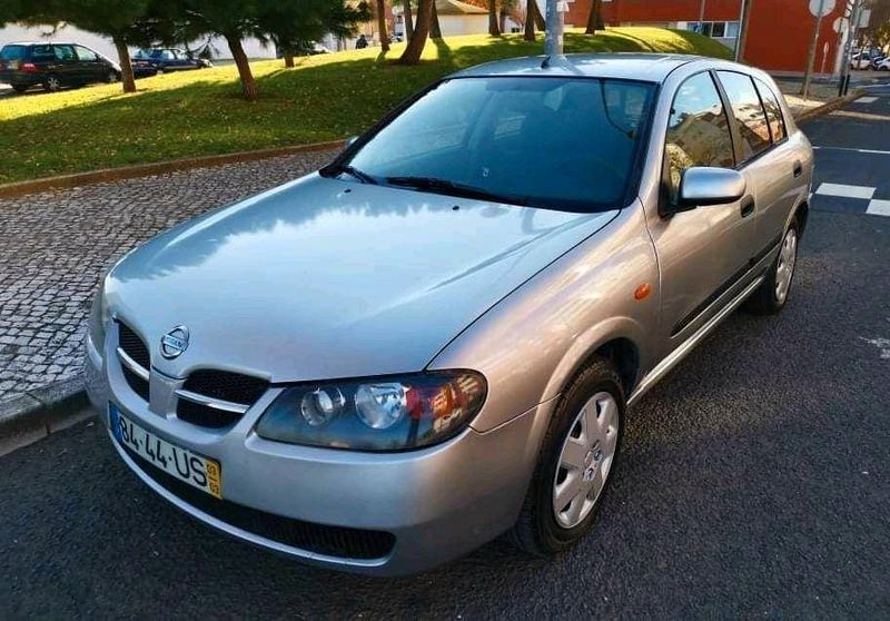 Nissan Almera • 2003 • 200,000 km 1