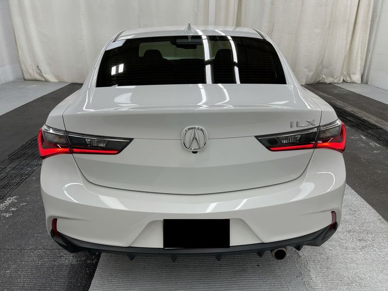 Acura ILX • 2019 • 18,761 km 3