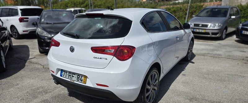 Alfa Romeo Giulietta • 2016 • 270,000 km 1