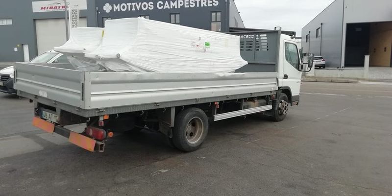 Mitsubishi Fuso canter • 2009 • 120,000 km 3