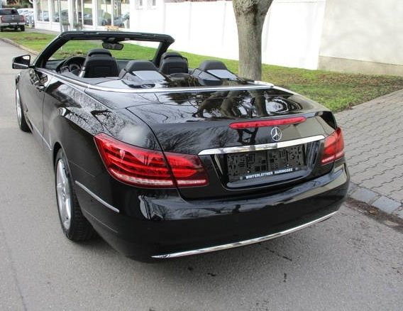 Mercedes-Benz E Cabrio • 2015 • 122,500 km 9