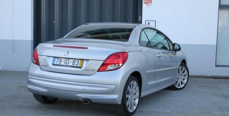 Peugeot 207 CC • 2009 • 41,657 km 2