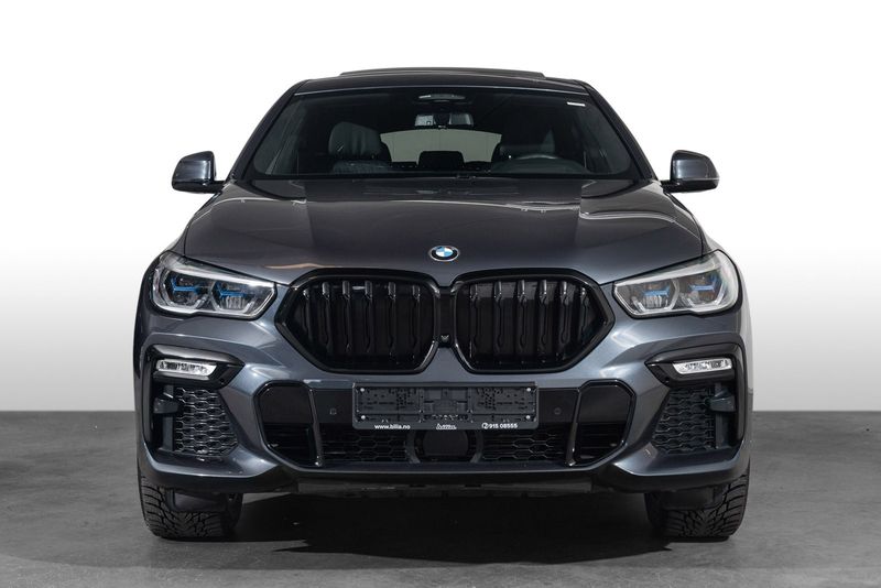 BMW X6 • 2020 • 55,000 km 32