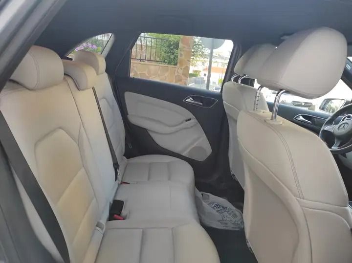 Mercedes-Benz Class B • 2016 • 122,000 km 7