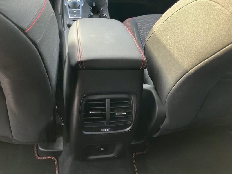 Ford Kuga • 2025 • 6,698 km 20