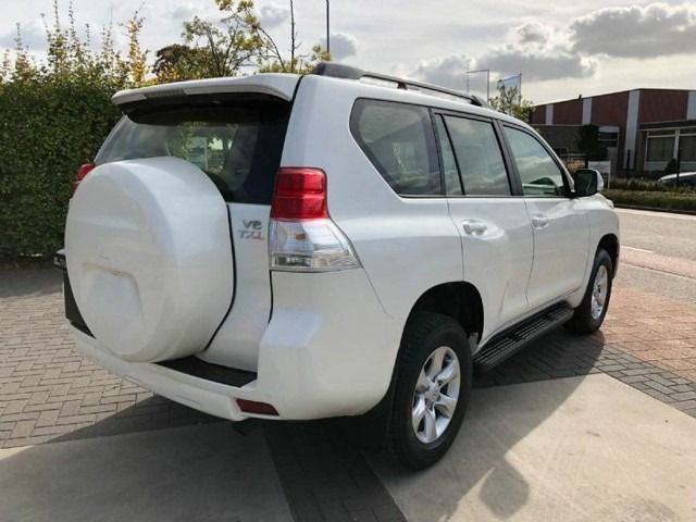 Toyota Land Cruiser • 2020 • 4,580 km 3