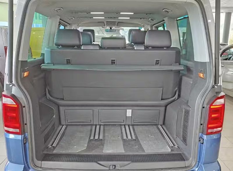 Volkswagen Multivan • 2019 • 81,781 km 7