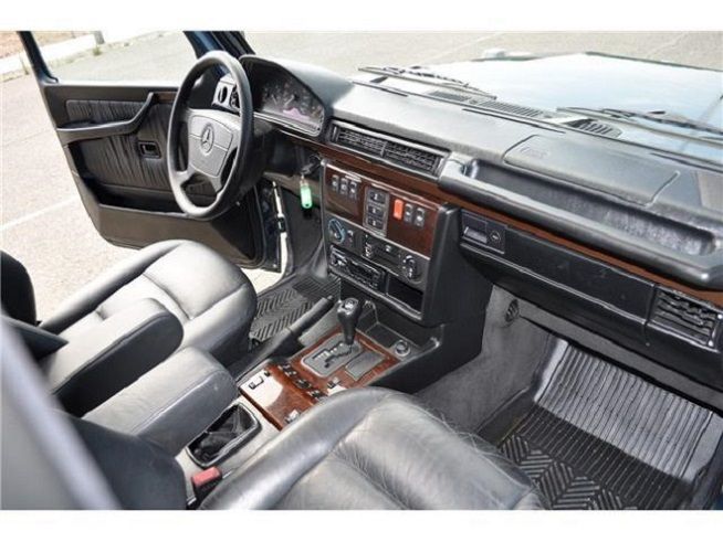 Mercedes-Benz G-Class • 1999 • 242,500 km 10