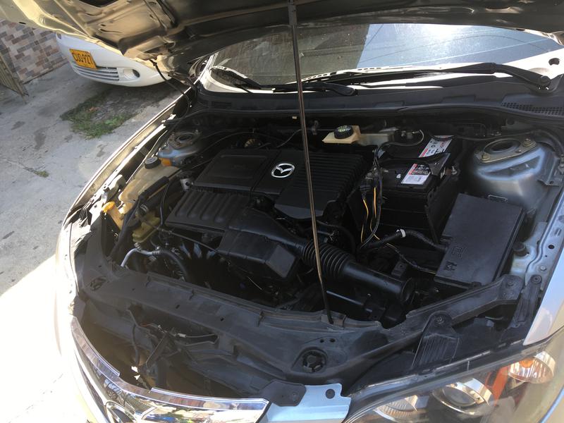 Mazda 3 • 2008 • 165,000 km 14