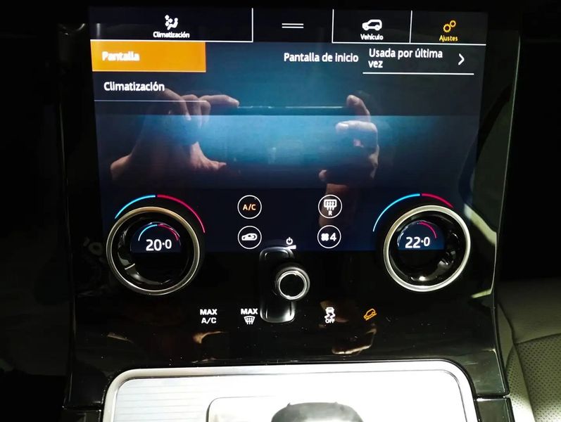 Land Rover Range Rover Evoque • 2019 • 23,375 km 12