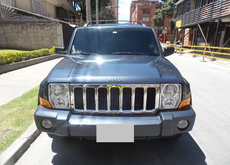 Jeep Commander • 2007 • 150,000 km 2