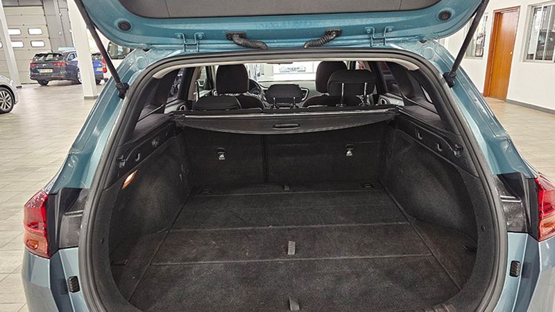 Kia Cee`d • 2022 • 29,412 km 9