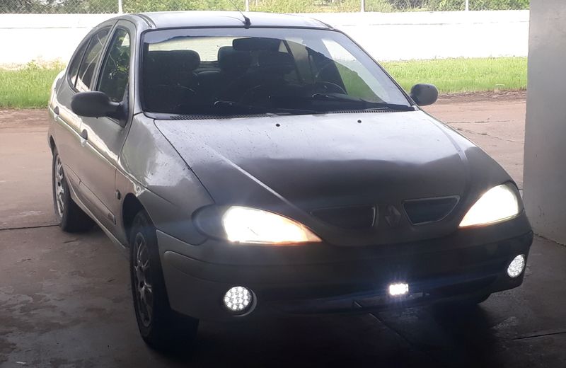 Renault Mégane • 2008 • 380,000 km 12