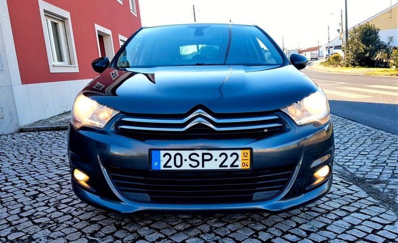 Citroën C4 • 2012 • 200,000 km 1
