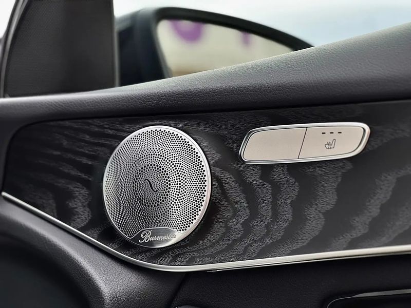 Mercedes-Benz GLC • 2020 • 85,000 km 6