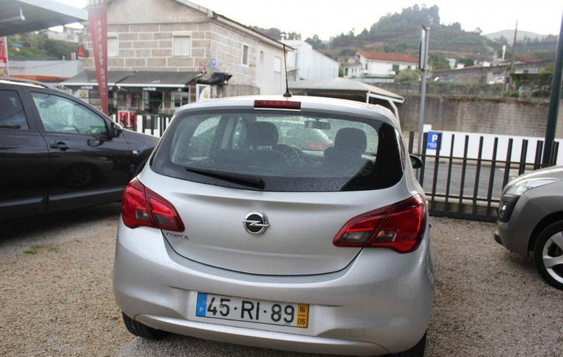 Opel Corsa • 2016 • 82,000 km 3