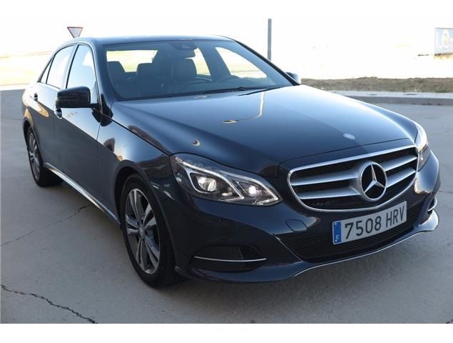 Mercedes-Benz E-Class • 2013 • 181,000 km 2