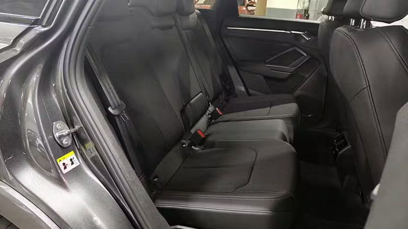 Audi Q3 • 2024 • 7,333 km 16