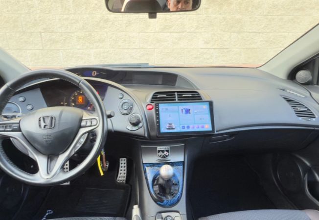 Honda Civic • 2009 • 162,524 km 6