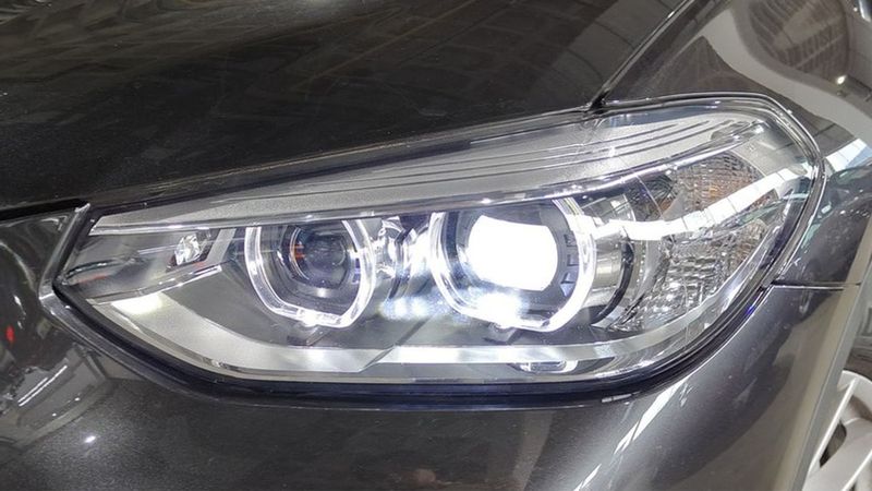 BMW X4 • 2021 • 46,200 km 12