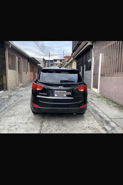 Hyundai Tucson • 2015 • 136 mi 4