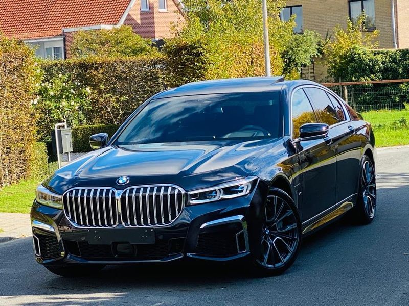 BMW 7 Series • 2019 • 118,300 km 1